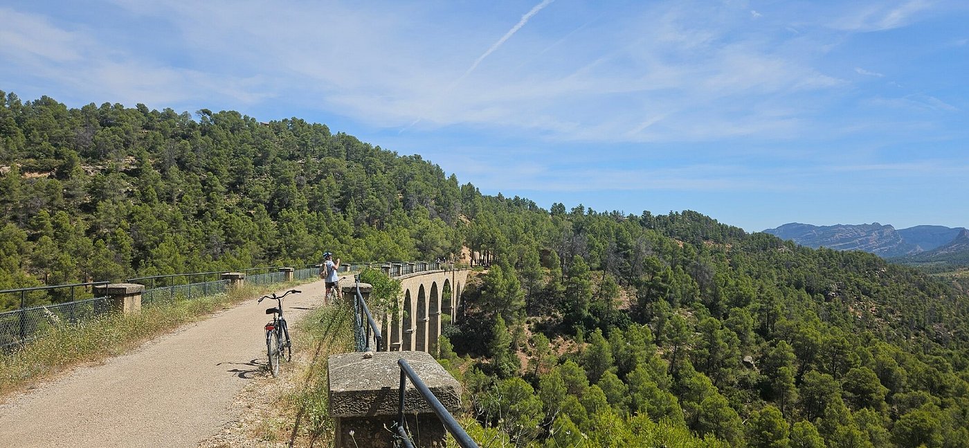Vélo et viaduc